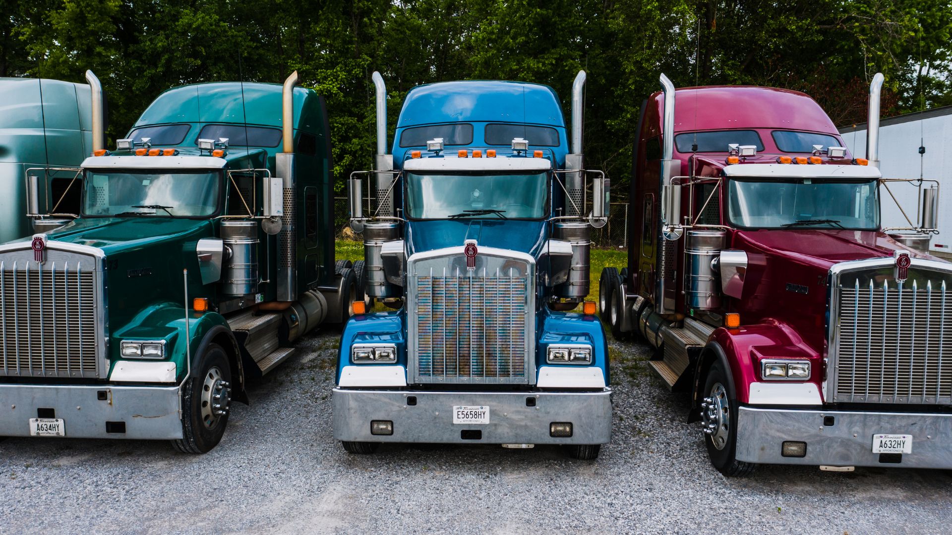 How 18-Wheeler Accident Lawyers in San Antonio Build Cases for Trial From Day One image