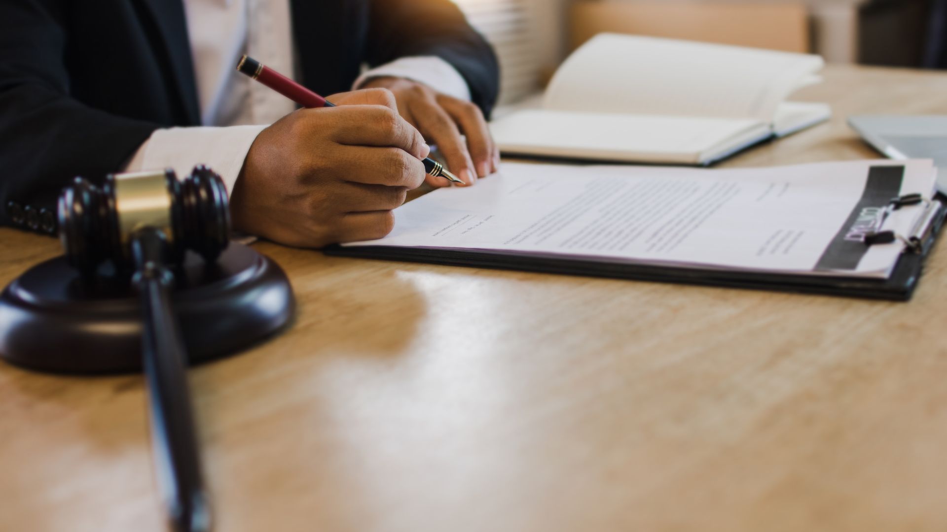 How Alamo Heights Personal Injury Attorneys Help Maximize Injury Settlements For Injured