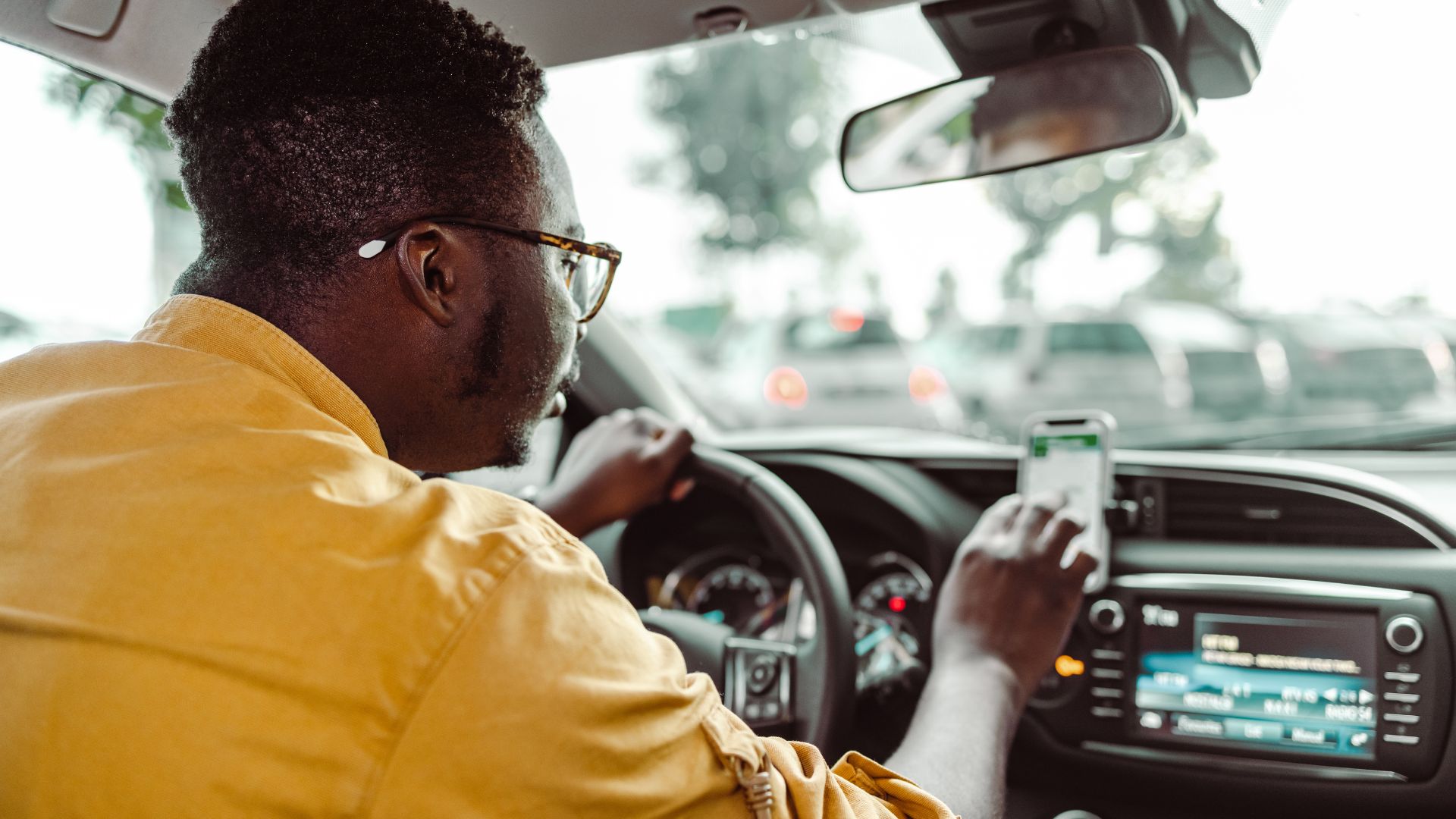How App Status Affects Liability in San Antonio Rideshare Crashes