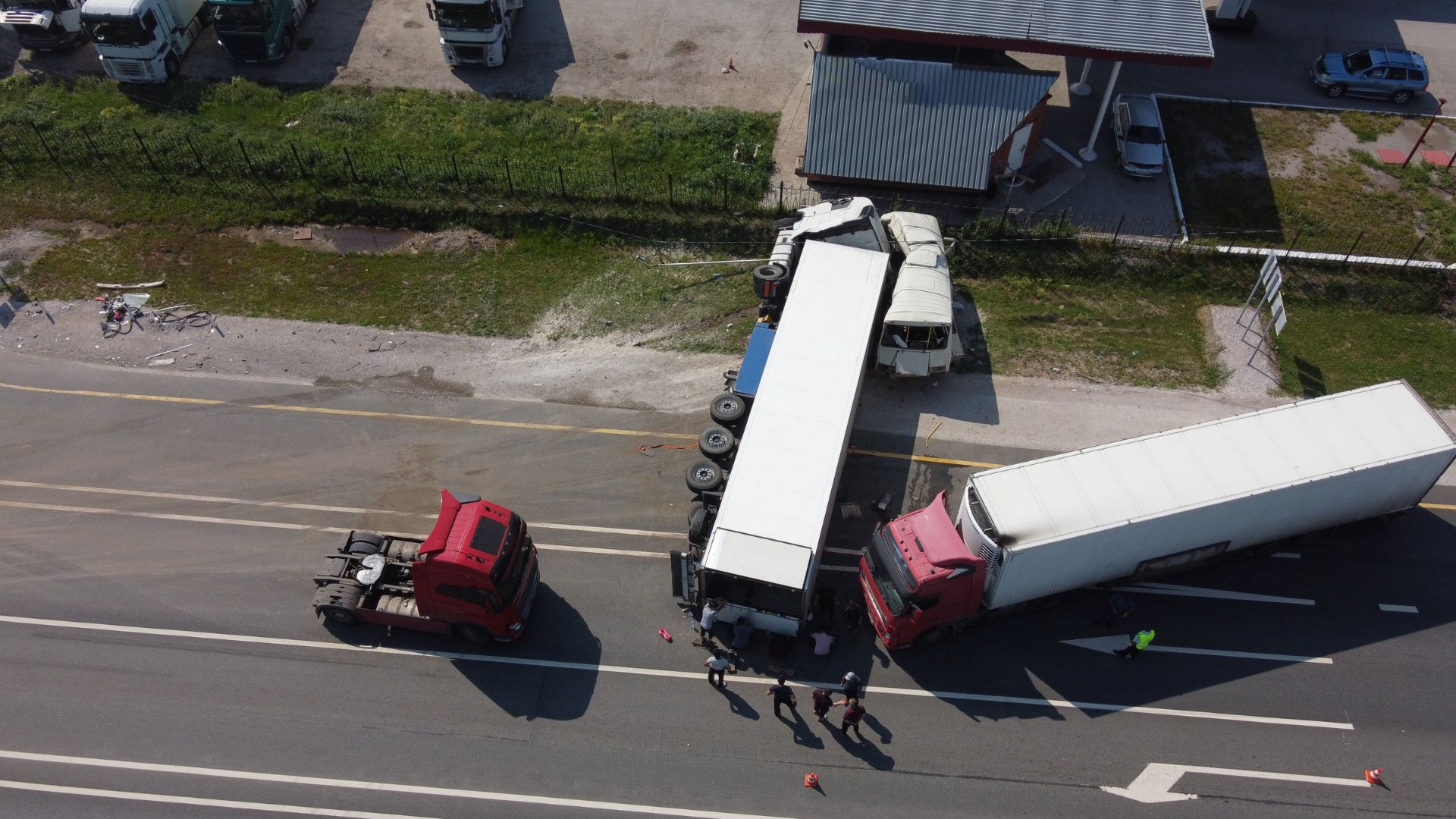 How To File A Delivery Truck Accident Claim In Alamo Heights, Texas Near Me