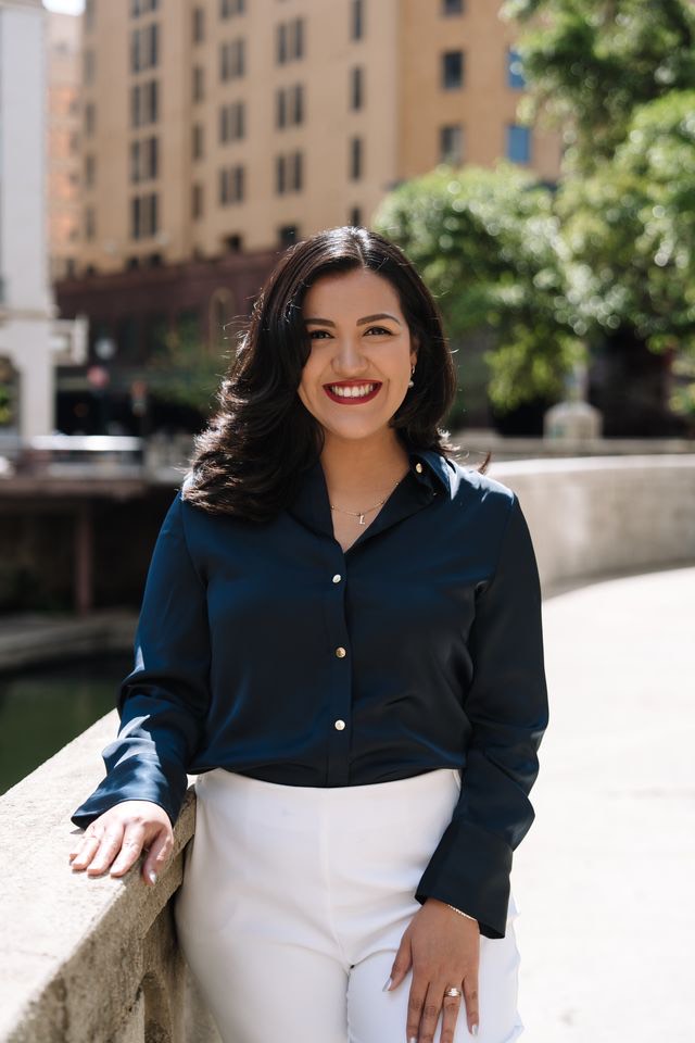 Genesis Salinas-Longoria