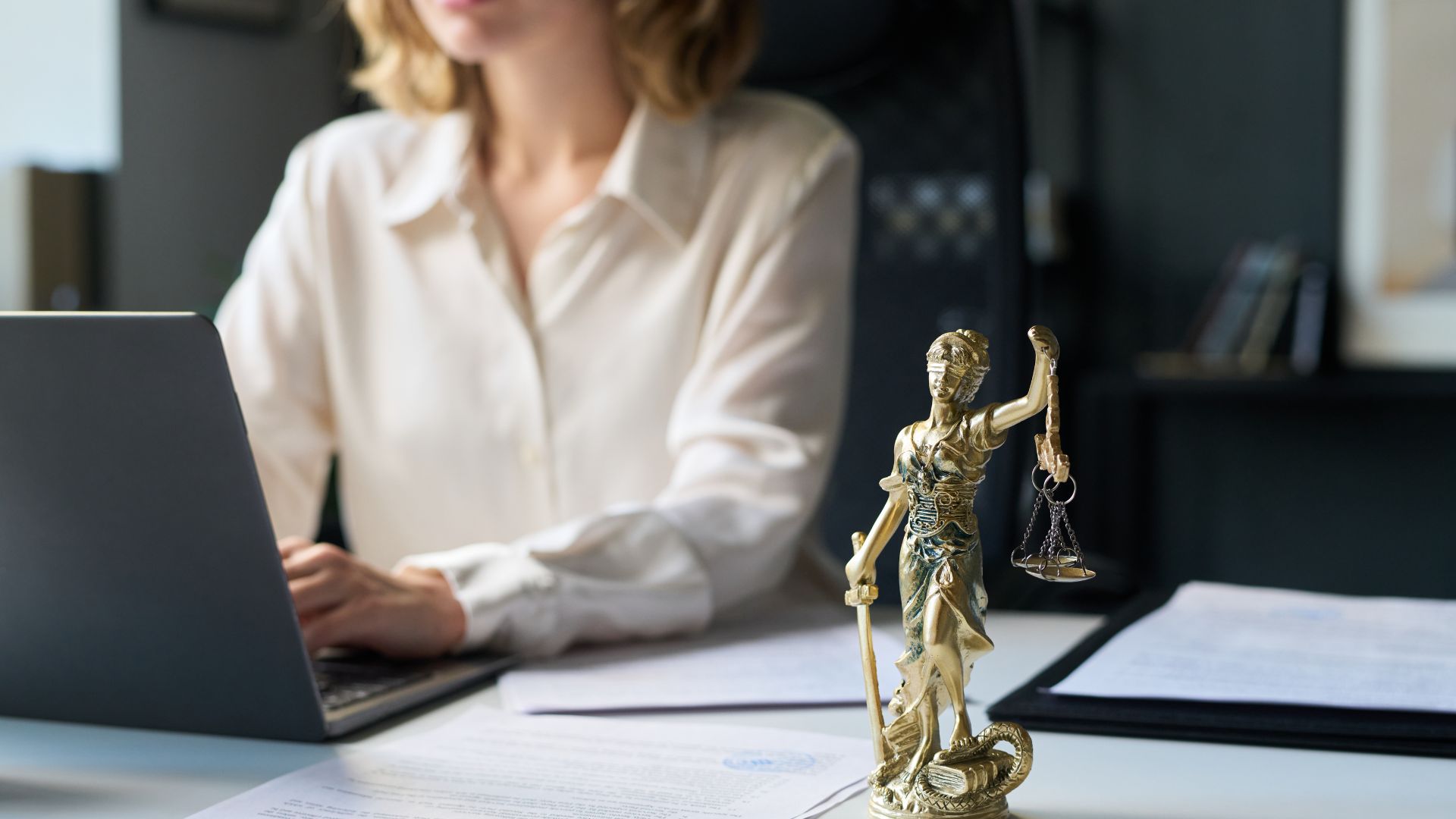 Why Families Hire Fatal Truck Accident Lawyers to Handle Wrongful Death Claims in Texas